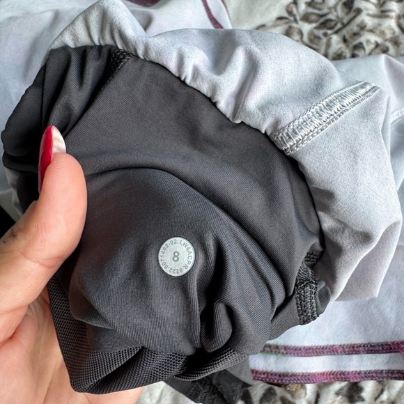 Lululemon Court Rival High-Rise Skort purple - Size 8 - Picture 5 of 5